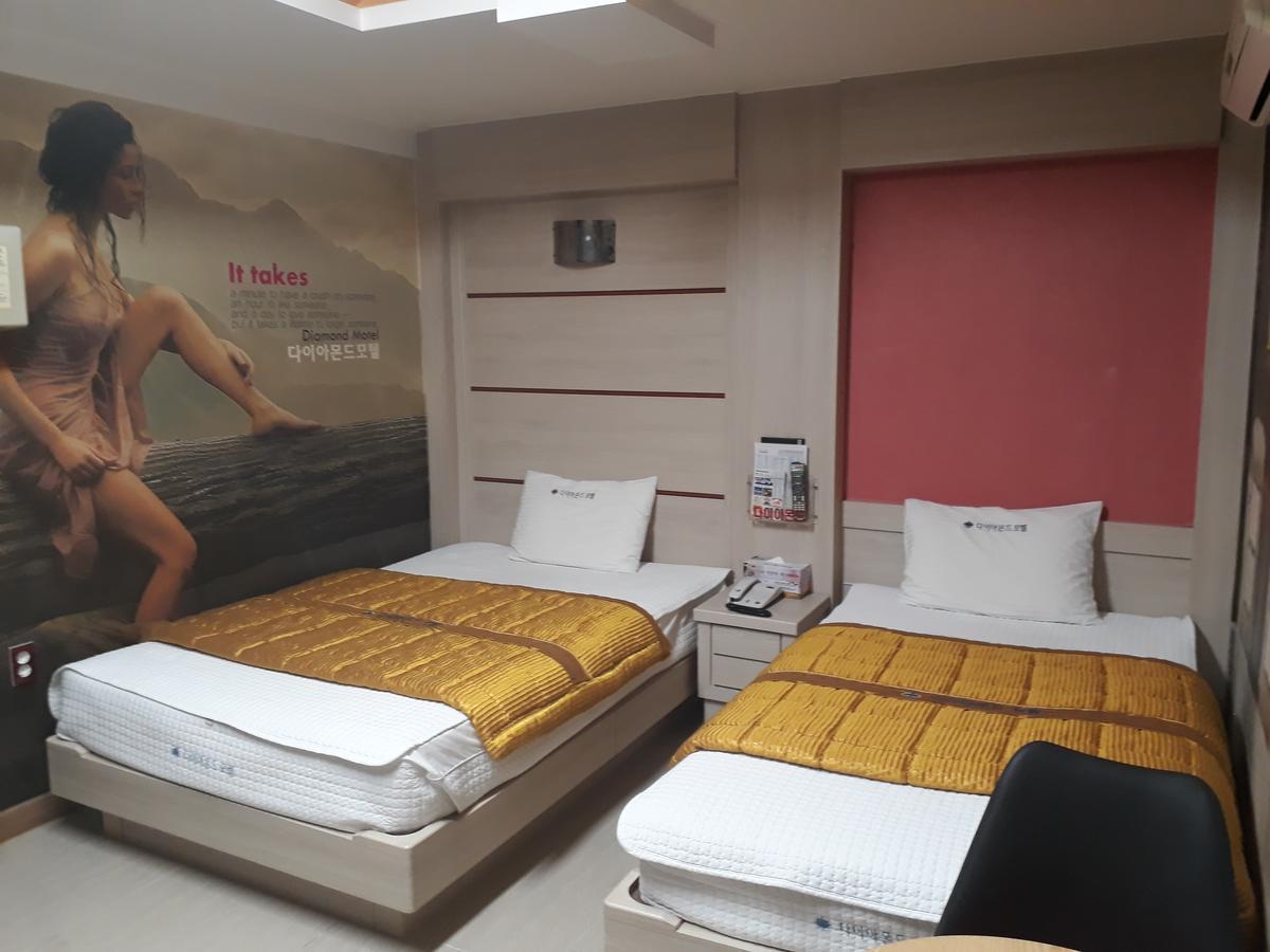 Diamond Motel Сачхон Екстер'єр фото